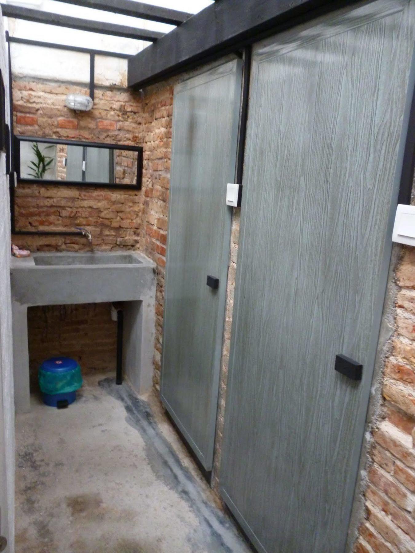Ola Lavanderia Cafe Malacca Екстериор снимка